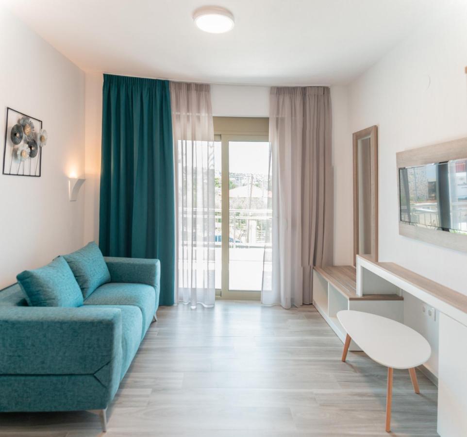 Oliva Suites Nikiti  Buitenkant foto