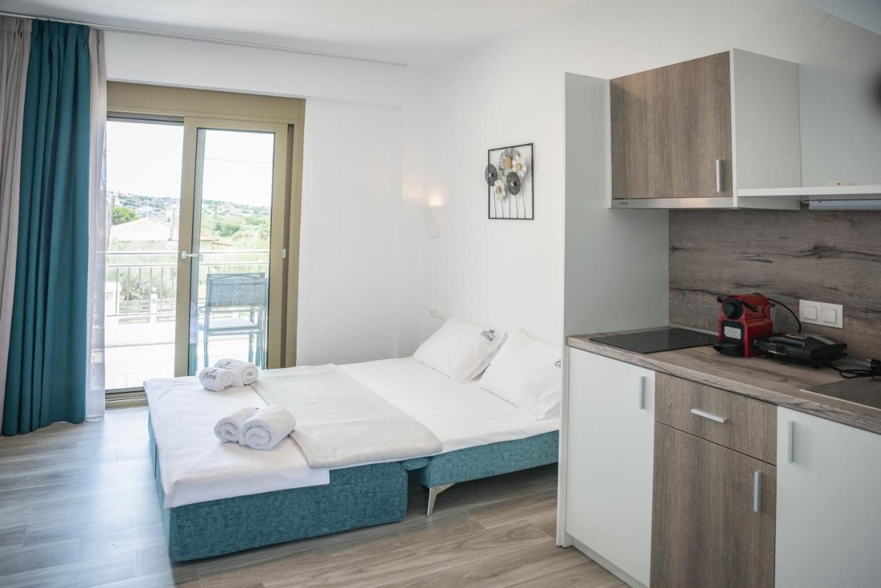 Oliva Suites Nikiti  Buitenkant foto