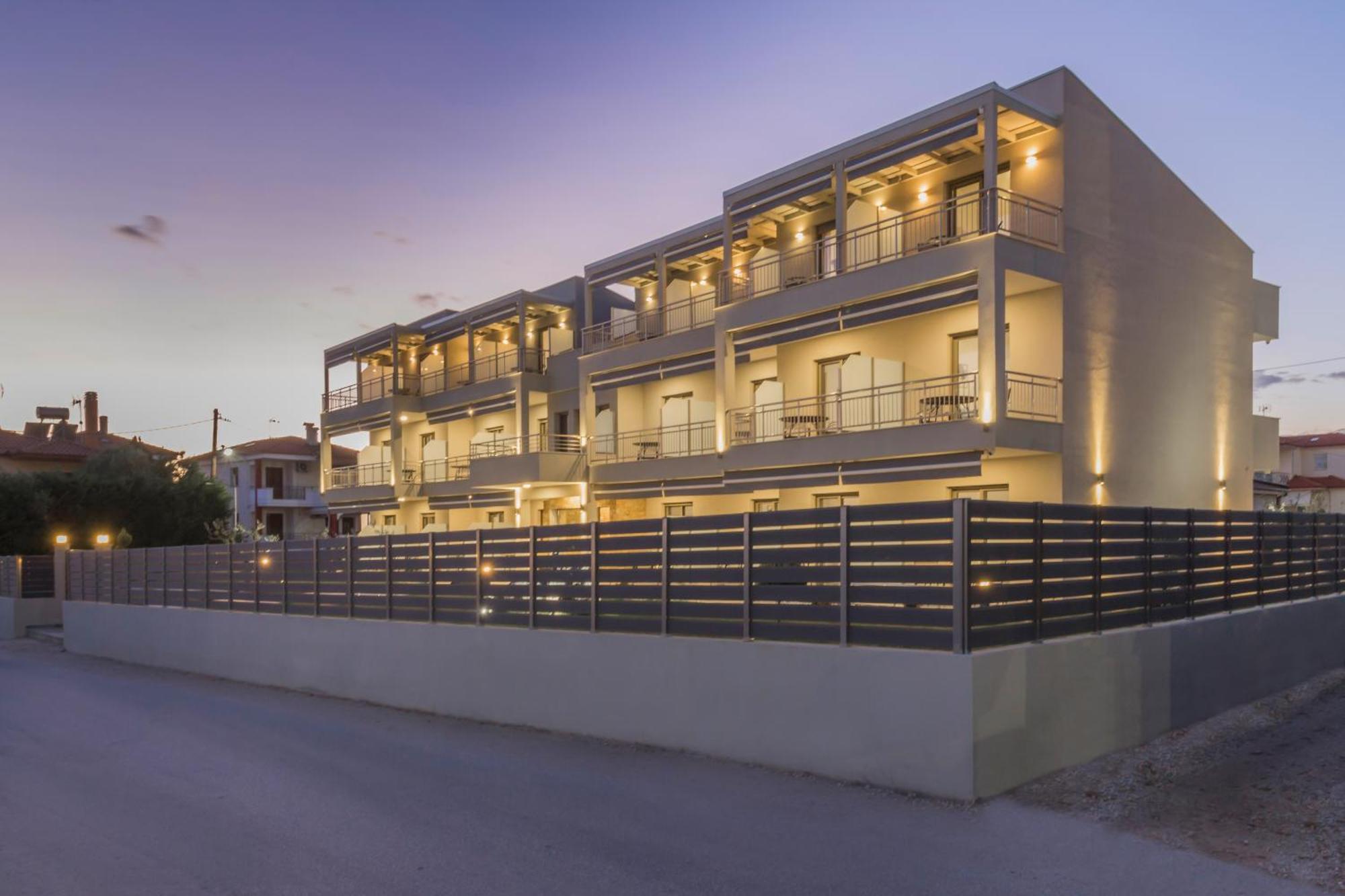 Oliva Suites Nikiti  Buitenkant foto