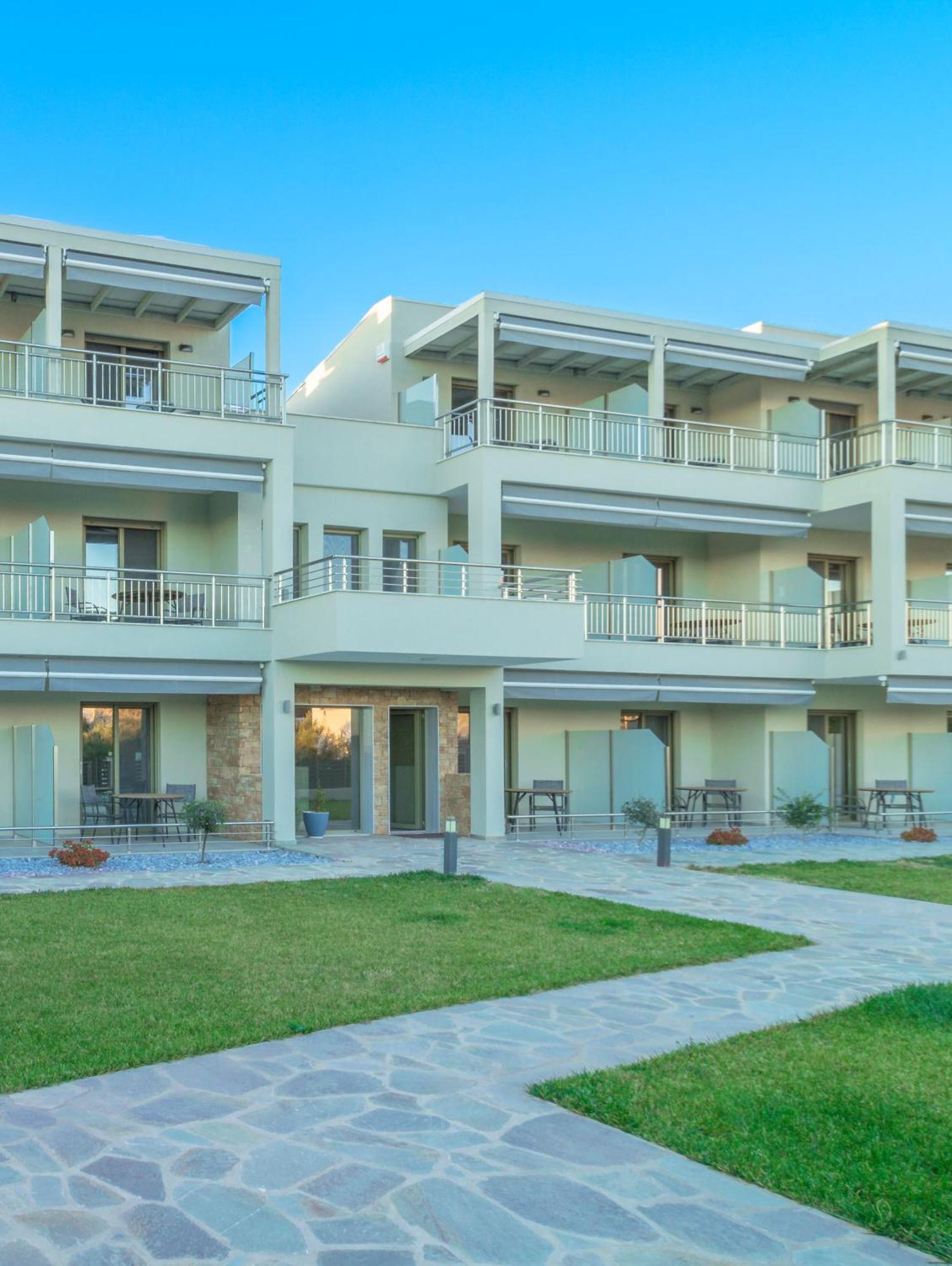 Oliva Suites Nikiti  Buitenkant foto