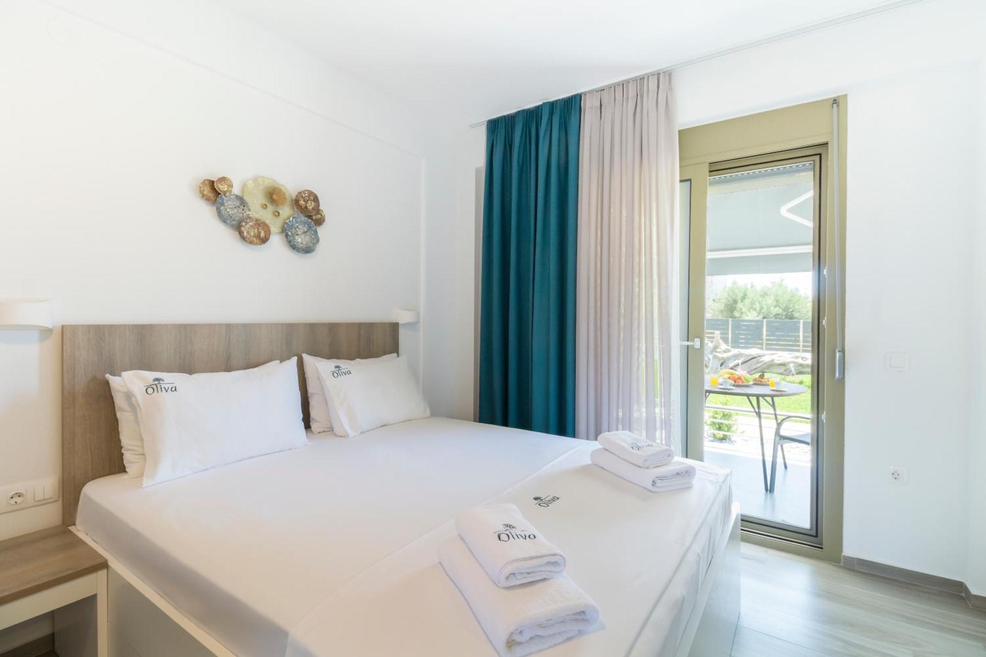 Oliva Suites Nikiti  Buitenkant foto